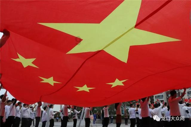 什么时候适合贴春联游戏画面